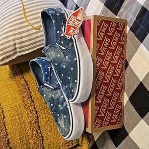 Vans New Distressed Denim Size 6